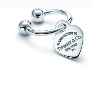 Tiffany & Co. Return to Tiffany Large Heart Tag Key Ring in Sterling Silver